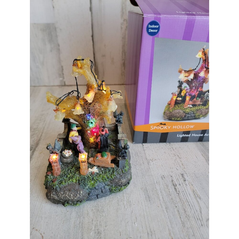 Spooky‎ hollow Halloween tree light up haunted village accessory decor
